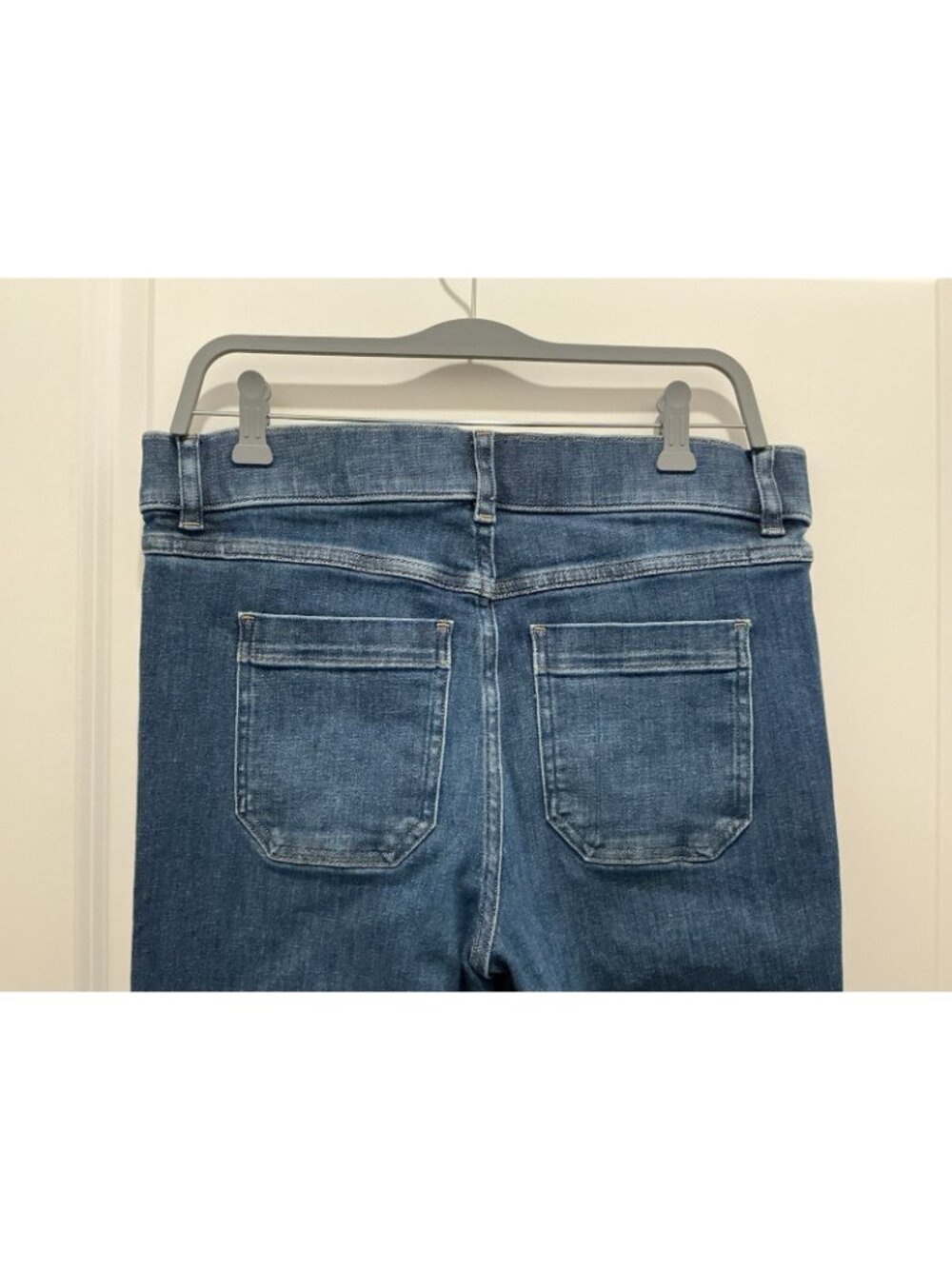 Spanx Shape Easy Flare Blue Jean Large Patch Pockets Stretch - Picture 5 of 10